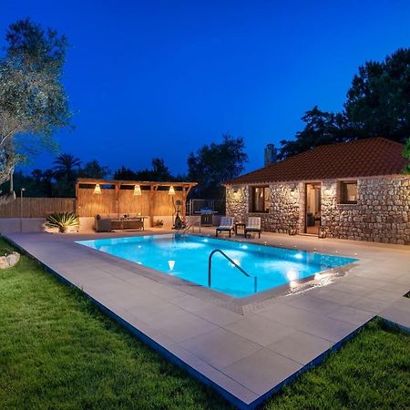 Filerolia Stone House Villa Pastida Luaran gambar