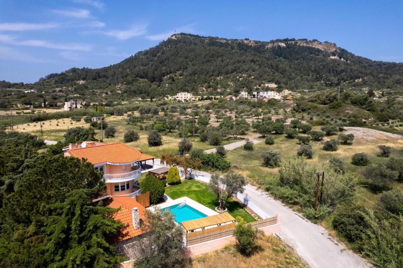 Filerolia Stone House Villa Pastida Luaran gambar
